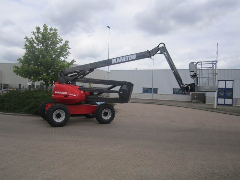 Manitou 200 ATJ - Izlices pacēlājs: foto 4 Manitou 200 ATJ - Izlices pacēlājs: foto 4