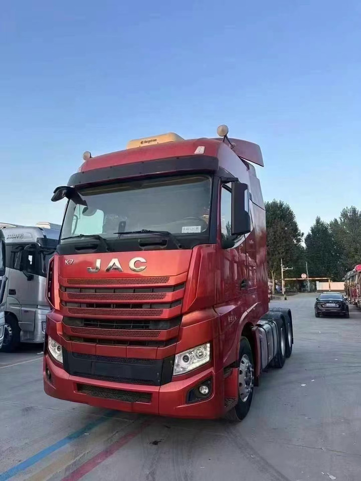 JAC K7 - Vilcējs: foto 2 JAC K7 - Vilcējs: foto 2