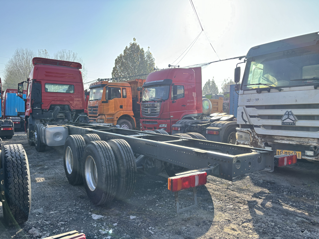 SINOTRUCK HAOHAN N7 - Vilcējs: foto 4 SINOTRUCK HAOHAN N7 - Vilcējs: foto 4