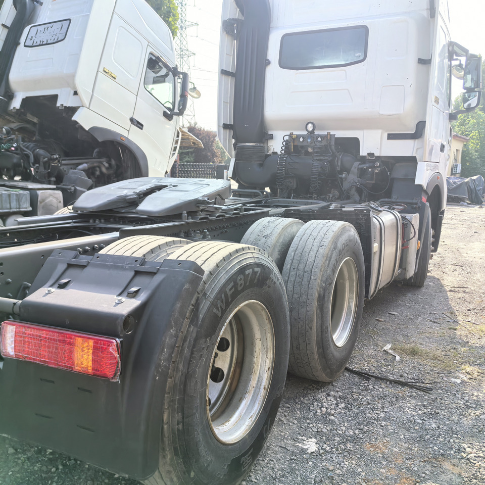 SINOTRUCK HOWO - Vilcējs: foto 5 SINOTRUCK HOWO - Vilcējs: foto 5