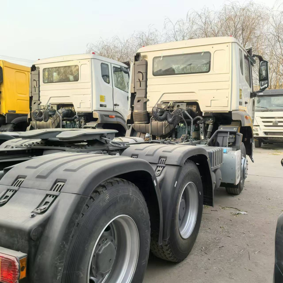 SINOTRUCK HOWO - Vilcējs: foto 5 SINOTRUCK HOWO - Vilcējs: foto 5