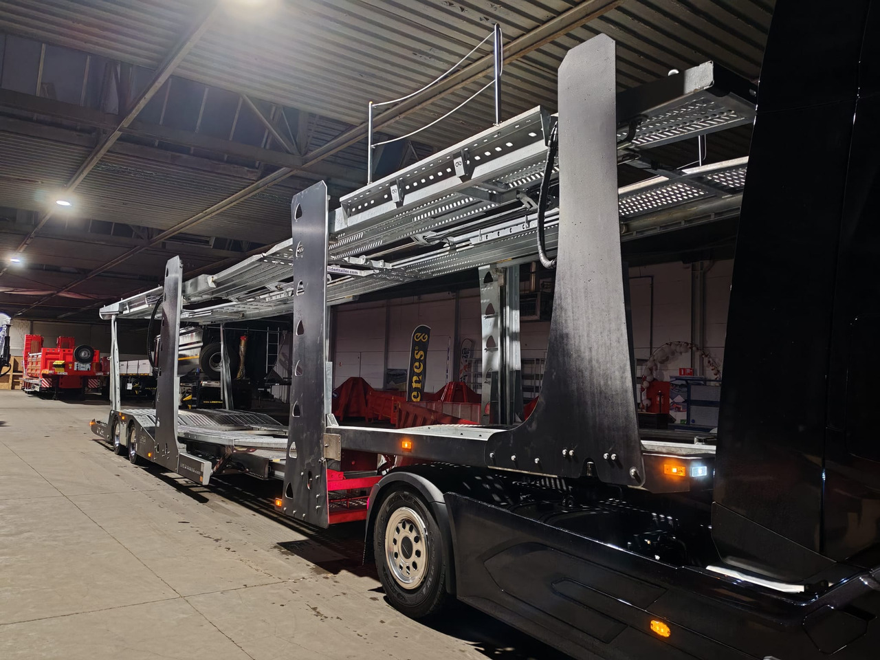 LIDER Autotransporter līzingu LIDER Autotransporter: foto 6