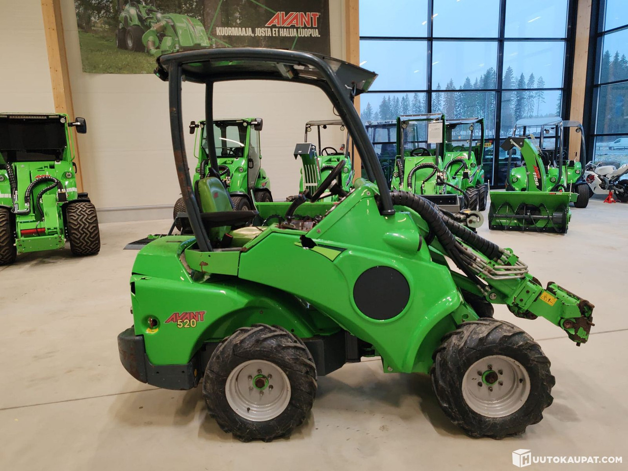 Avant 520 2014 – 2,035 h – running and drivable compact loader, Juva - Mini iekrāvējs: foto 3 Avant 520 2014 – 2,035 h – running and drivable compact loader, Juva - Mini iekrāvējs: foto 3