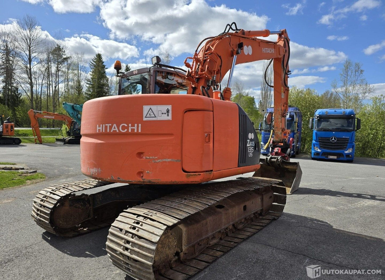 Hitachi ZX135US, 2005, Diesel, 18 000 h, Seinäjoki - Celtniecības tehnika: foto 5 Hitachi ZX135US, 2005, Diesel, 18 000 h, Seinäjoki - Celtniecības tehnika: foto 5