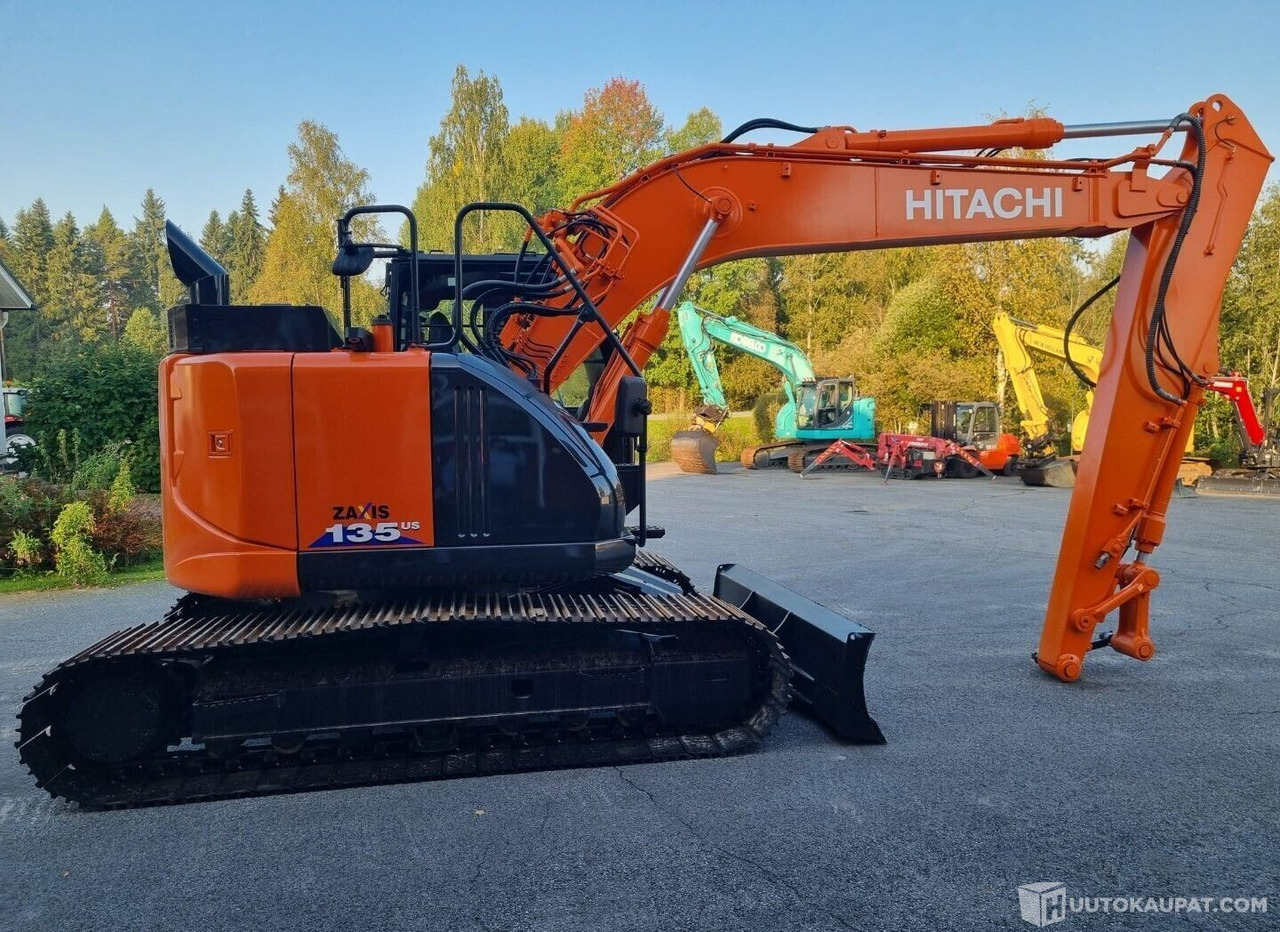 Hitachi ZX135USBL-6, 2019, Diesel, 2 800 h, Seinäjoki - Celtniecības tehnika: foto 4 Hitachi ZX135USBL-6, 2019, Diesel, 2 800 h, Seinäjoki - Celtniecības tehnika: foto 4