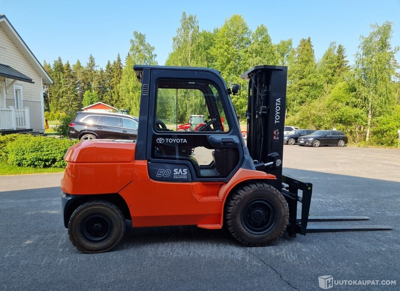 Toyota 42-7 FD 45, 2011, Diesel, 3 800 h, Seinäjoki - Celtniecības tehnika: foto 5 Toyota 42-7 FD 45, 2011, Diesel, 3 800 h, Seinäjoki - Celtniecības tehnika: foto 5