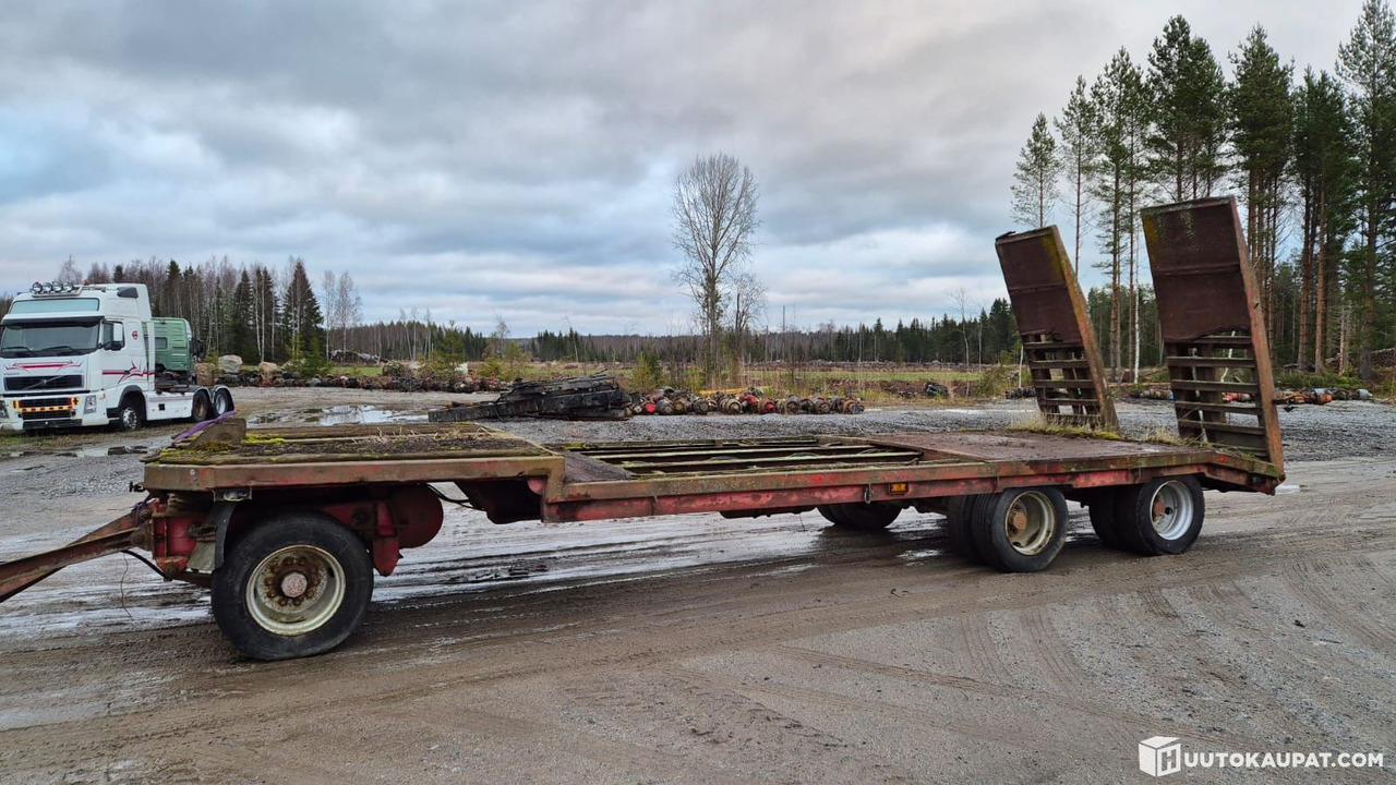 Goldhofer trailer chassis, Uusikaarlepyy - Lauksaimniecības piekabe-platforma: foto 5 Goldhofer trailer chassis, Uusikaarlepyy - Lauksaimniecības piekabe-platforma: foto 5