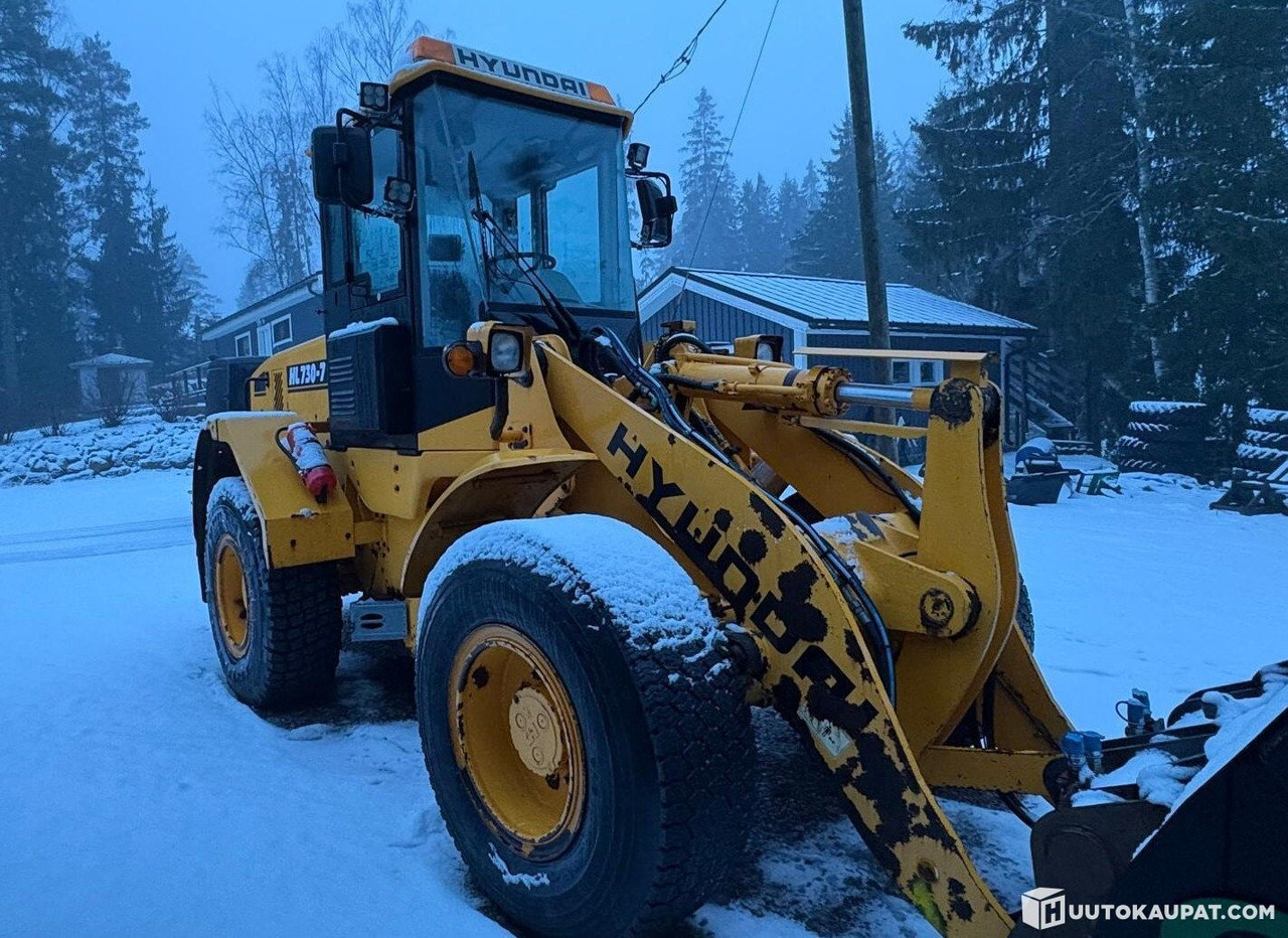 Hyundai HL 730-7 wheel loader, 2005, Porvoo - Riteņu iekrāvējs: foto 5 Hyundai HL 730-7 wheel loader, 2005, Porvoo - Riteņu iekrāvējs: foto 5
