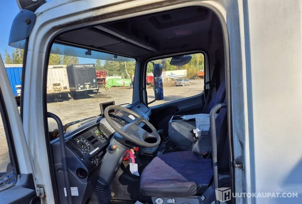 Mercedes-Benz Atego 1223 umpikori+pl nostin, 2003, 323 000 km, Forssa - Kravas automašīna: foto 5 Mercedes-Benz Atego 1223 umpikori+pl nostin, 2003, 323 000 km, Forssa - Kravas automašīna: foto 5