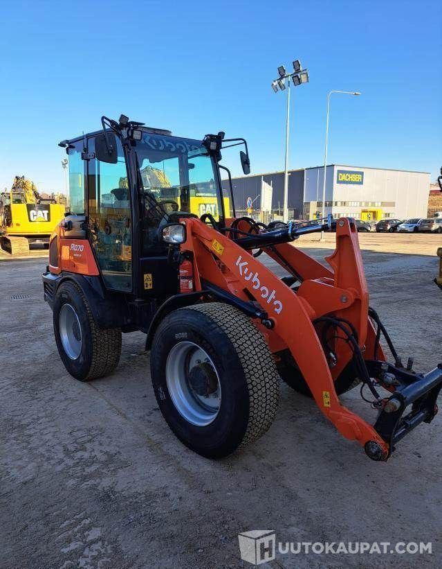 Kubota R070, 2022, 641 h Kuormaaja Uutta vastaava, Pirkkala - Riteņu iekrāvējs: foto 1 Kubota R070, 2022, 641 h Kuormaaja Uutta vastaava, Pirkkala - Riteņu iekrāvējs: foto 1