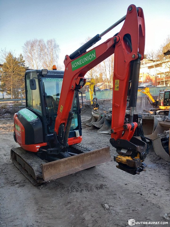 Kubota excavator KX030-4, year 2018, 3,556 h, Helsinki - Mini-ekskavators: foto 5 Kubota excavator KX030-4, year 2018, 3,556 h, Helsinki - Mini-ekskavators: foto 5