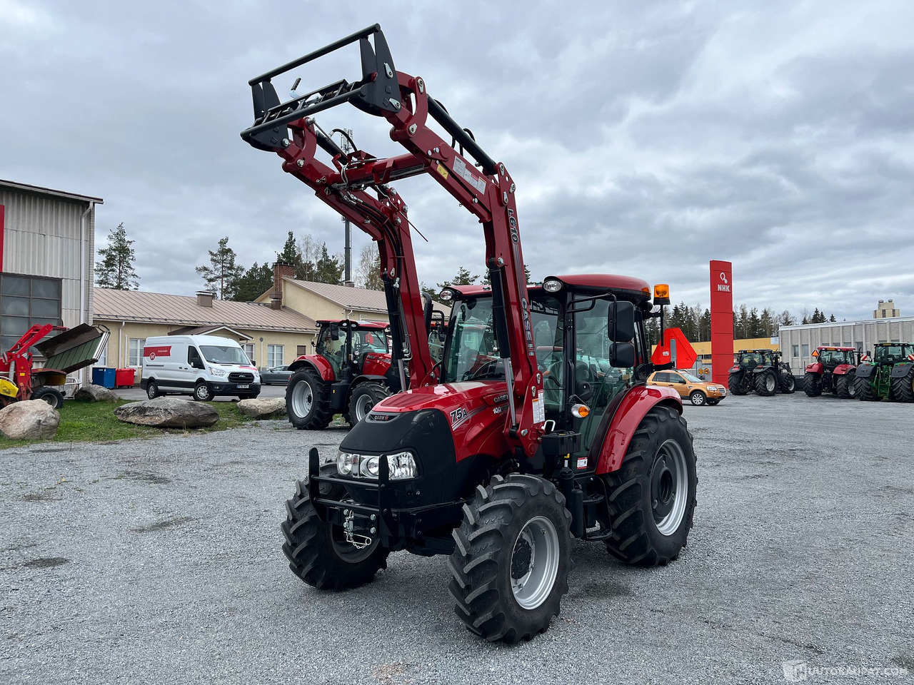 Case IH Farmall 75A kuormaajalla, 2025, rekisteröitävissä, Nähtävillä Okrassa, Hämeenlinna - Lauksaimniecības tehnika: foto 2 Case IH Farmall 75A kuormaajalla, 2025, rekisteröitävissä, Nähtävillä Okrassa, Hämeenlinna - Lauksaimniecības tehnika: foto 2