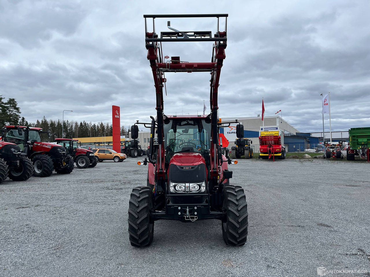 Case IH Farmall 75A kuormaajalla, 2025, rekisteröitävissä, Nähtävillä Okrassa, Hämeenlinna - Lauksaimniecības tehnika: foto 3 Case IH Farmall 75A kuormaajalla, 2025, rekisteröitävissä, Nähtävillä Okrassa, Hämeenlinna - Lauksaimniecības tehnika: foto 3