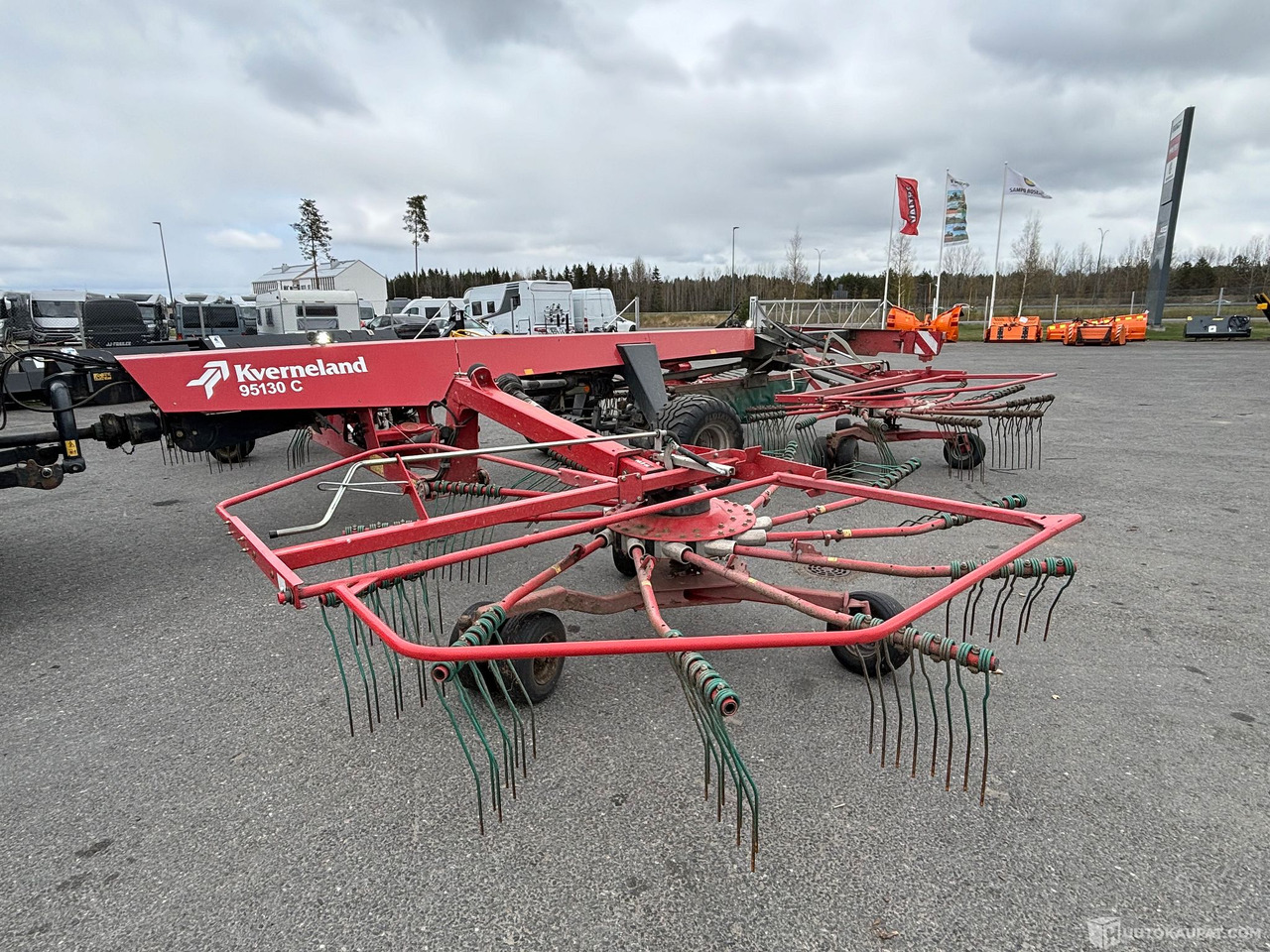 Karhotin Kverneland 95130C, 2016 ENITEN TARJOAVALLE!, Kempele - Lauksaimniecības tehnika: foto 1 Karhotin Kverneland 95130C, 2016 ENITEN TARJOAVALLE!, Kempele - Lauksaimniecības tehnika: foto 1