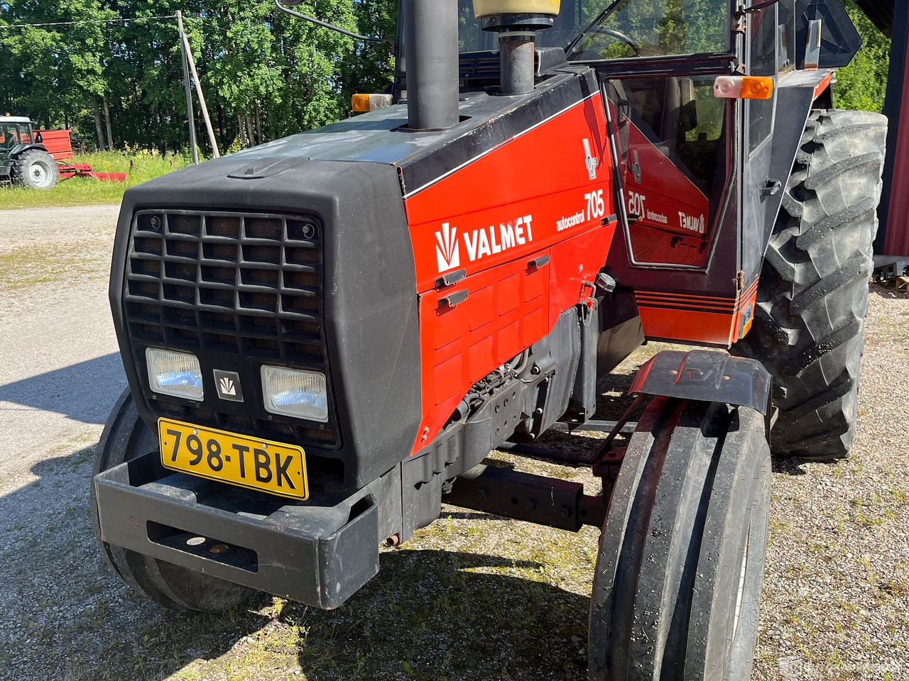 Valmet 705, Traktori, harrastajalta, 1990, Salo - Lauksaimniecības tehnika: foto 4 Valmet 705, Traktori, harrastajalta, 1990, Salo - Lauksaimniecības tehnika: foto 4