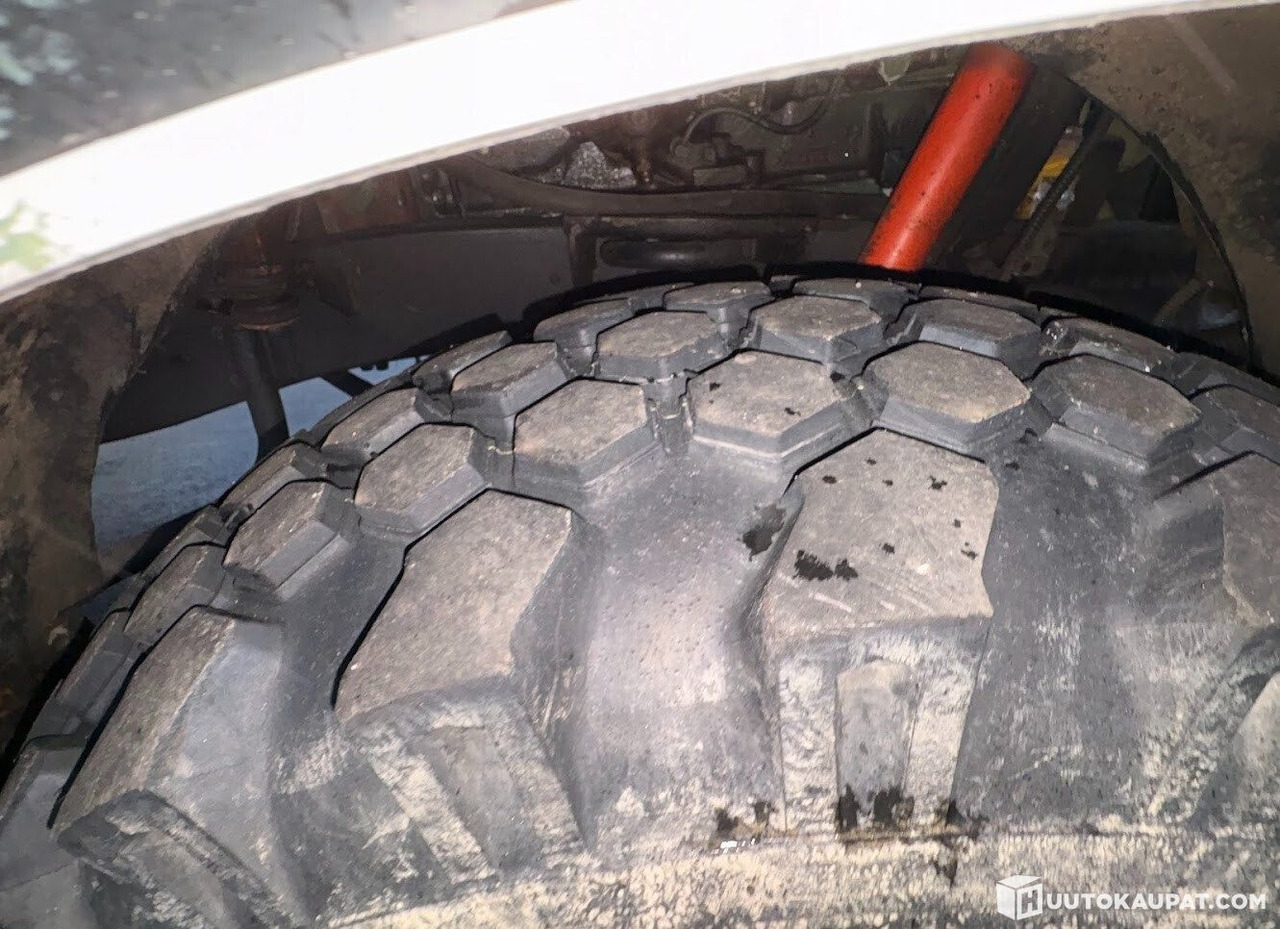 Mercedes-Benz UNIMOG, 5-seat cab, NUMMI crane, 1980, Vihti - Kravas automašīna pašizgāzējs, Kravas auto ar manipulatoru: foto 5 Mercedes-Benz UNIMOG, 5-seat cab, NUMMI crane, 1980, Vihti - Kravas automašīna pašizgāzējs, Kravas auto ar manipulatoru: foto 5