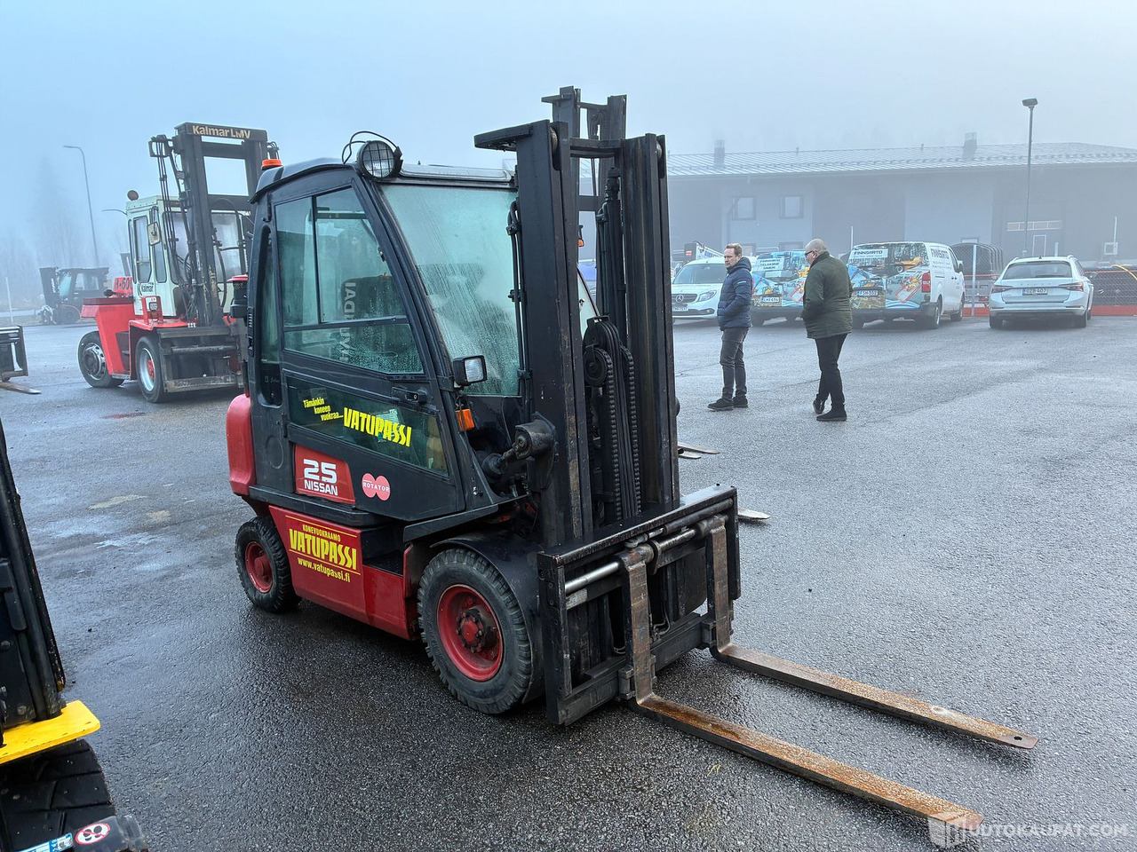 Nissan FDO2A250, 2003 Trukki, Lieto - Autokrāvējs: foto 2 Nissan FDO2A250, 2003 Trukki, Lieto - Autokrāvējs: foto 2