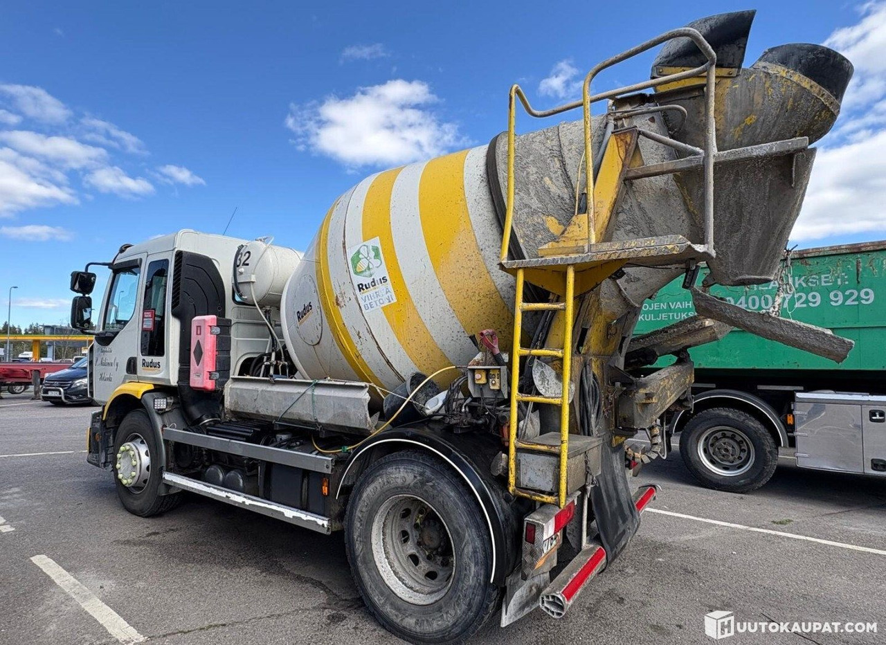 Renault D 18 WIDE, Concrete mixer truck, 2015, Helsinki - Betonvedējs: foto 2 Renault D 18 WIDE, Concrete mixer truck, 2015, Helsinki - Betonvedējs: foto 2
