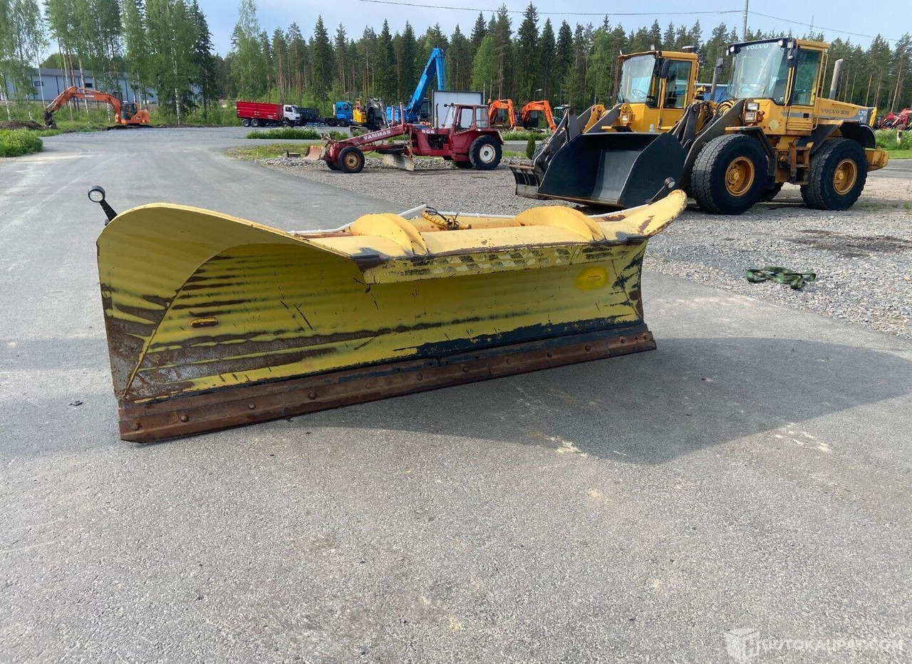 Rote PA300 Perhosaura, 2009 Perhosaura MTK25, Virrat - Sniega arkls: foto 1 Rote PA300 Perhosaura, 2009 Perhosaura MTK25, Virrat - Sniega arkls: foto 1