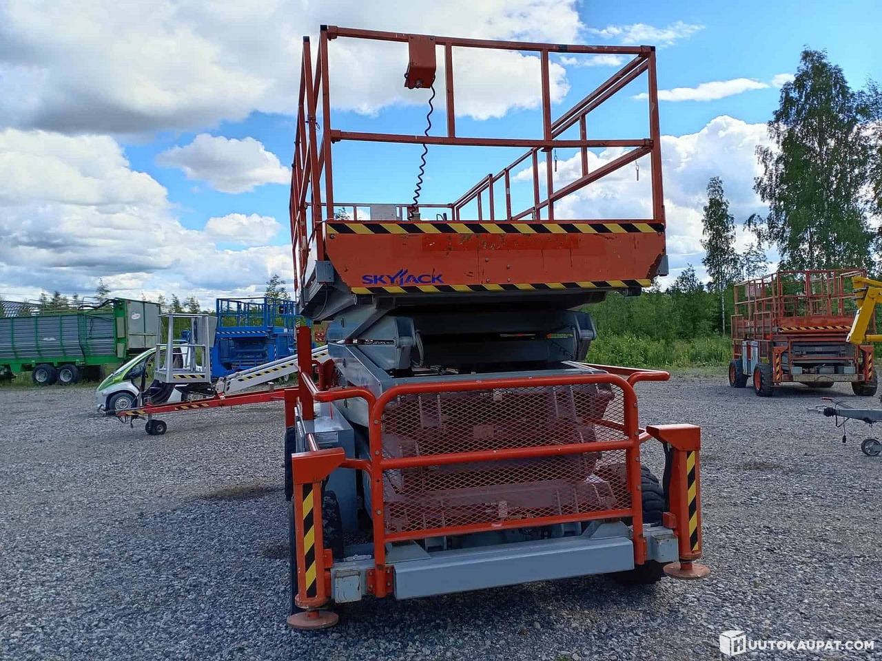 Skyjack SJ 9250 4x4 scissor lift, Inspected!, 2008, Hollola - Šķērveida pacēlājs: foto 5 Skyjack SJ 9250 4x4 scissor lift, Inspected!, 2008, Hollola - Šķērveida pacēlājs: foto 5