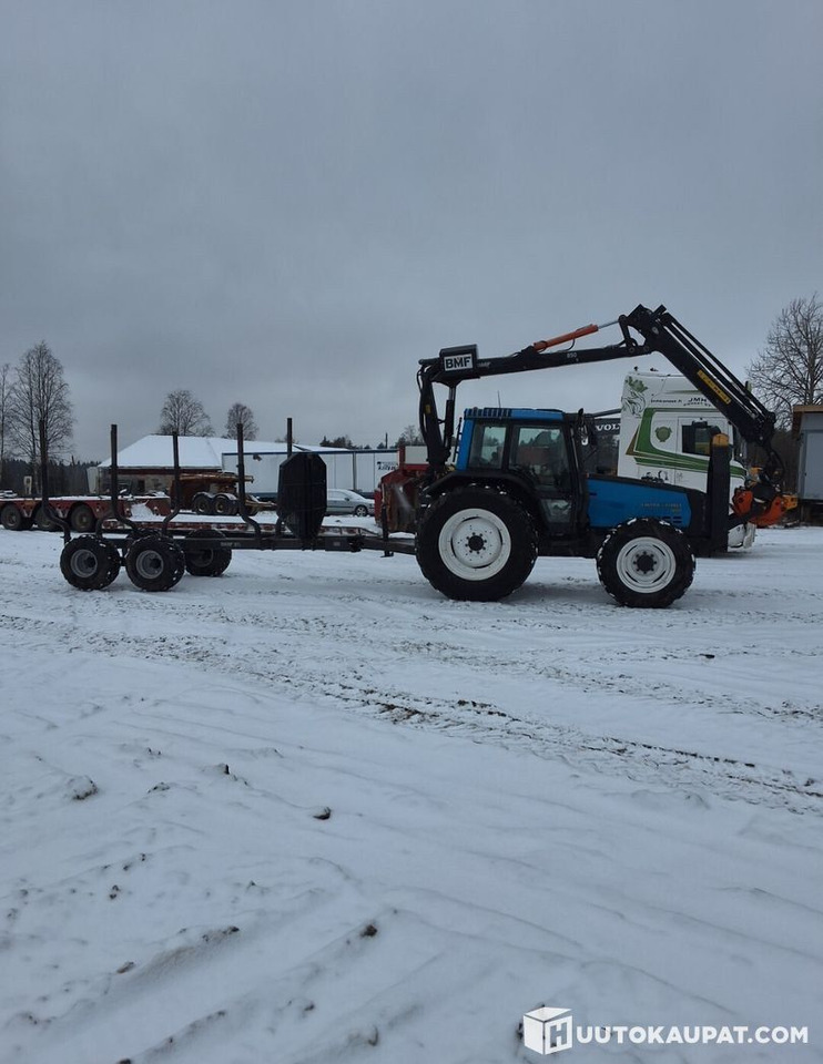 Valmet 6800 + PMF 850 crane + trailer BMF 9T, Leppävirta - Traktors: foto 2 Valmet 6800 + PMF 850 crane + trailer BMF 9T, Leppävirta - Traktors: foto 2