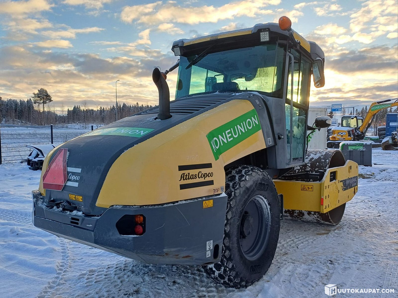 Valssijyrä Dynapac CA1500D, 2016, tunnit 2500 h, Kempele - Vibrorullis: foto 5 Valssijyrä Dynapac CA1500D, 2016, tunnit 2500 h, Kempele - Vibrorullis: foto 5