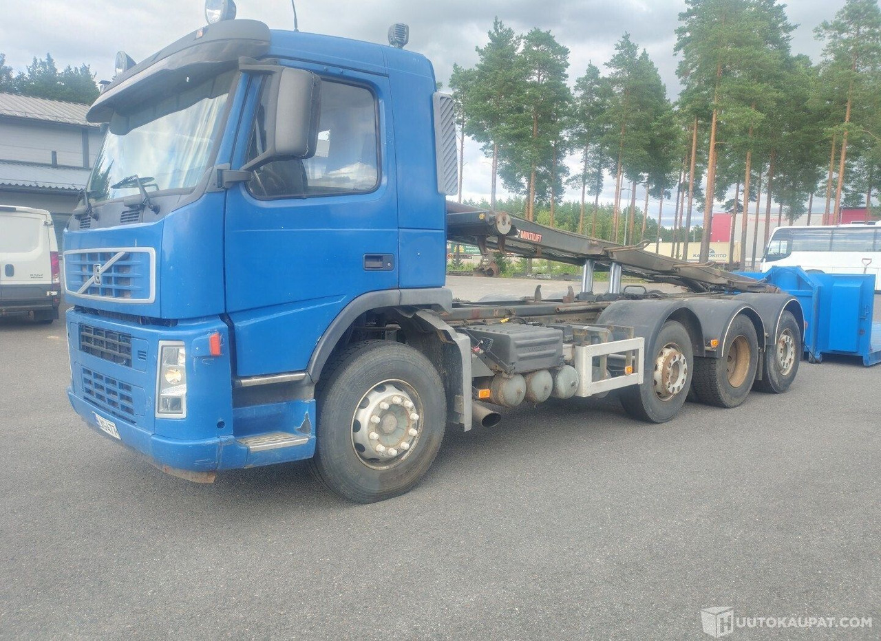 Volvo FM12 vaihtolava-auto, kats.voimassa 9/26 asti, 2004, Eura - Kravas automašīna - kabeļu sistēma: foto 1 Volvo FM12 vaihtolava-auto, kats.voimassa 9/26 asti, 2004, Eura - Kravas automašīna - kabeļu sistēma: foto 1