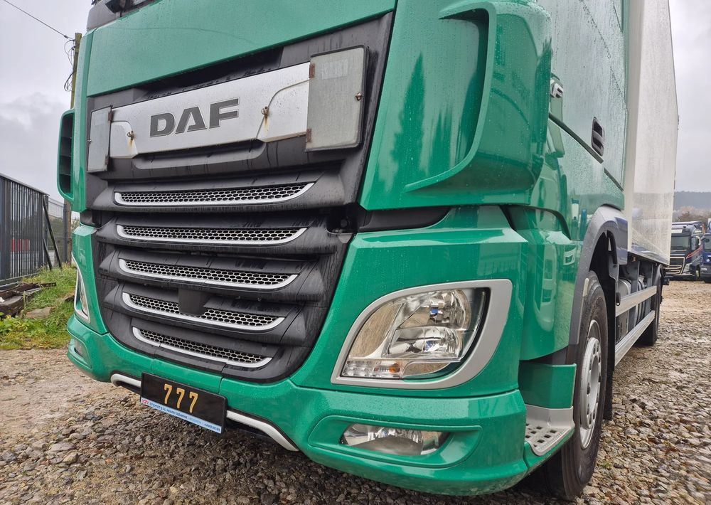 DAF XF ORYGINALNY PRZEBIEG z Niemiec / TANDEM ZESTAW PRZEJAZDOWY Z WINDĄ - Kravas automašīna ar slēgto virsbūvi: foto 2 DAF XF ORYGINALNY PRZEBIEG z Niemiec / TANDEM ZESTAW PRZEJAZDOWY Z WINDĄ - Kravas automašīna ar slēgto virsbūvi: foto 2