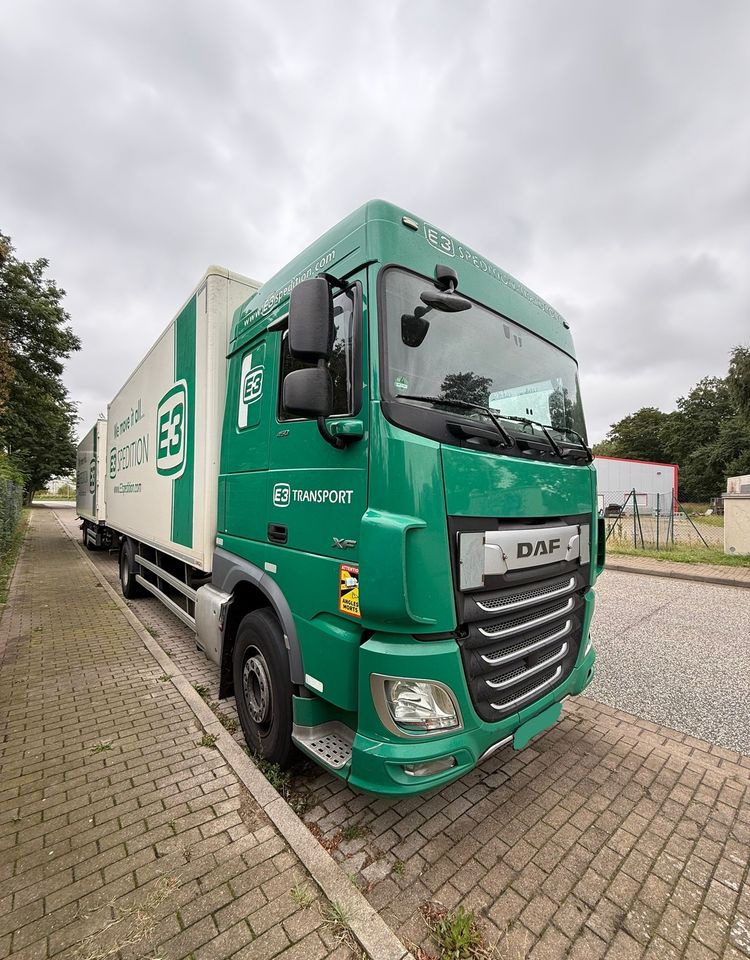 DAF XF ZESTAW TANDEM 2021 ORYGINALNY PRZEBIEG z Niemiec / PRZEJAZDOWY Z WINDĄ / - Kravas automašīna ar slēgto virsbūvi: foto 4 DAF XF ZESTAW TANDEM 2021 ORYGINALNY PRZEBIEG z Niemiec / PRZEJAZDOWY Z WINDĄ / - Kravas automašīna ar slēgto virsbūvi: foto 4