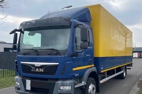 MAN TGM TGL 12.250 z Holandii KLIMA 7.2m AUTOMAT WINDA TOP CENA euro 6 nauka jazdy ESP ASR - Kravas automašīna ar slēgto virsbūvi: foto 2 MAN TGM TGL 12.250 z Holandii KLIMA 7.2m AUTOMAT WINDA TOP CENA euro 6 nauka jazdy ESP ASR - Kravas automašīna ar slēgto virsbūvi: foto 2
