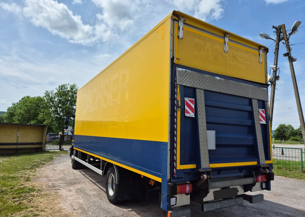 MAN TGM TGL 12.250 z Holandii KLIMA 7.2m AUTOMAT WINDA TOP CENA euro 6 nauka jazdy ESP ASR - Kravas automašīna ar slēgto virsbūvi: foto 4 MAN TGM TGL 12.250 z Holandii KLIMA 7.2m AUTOMAT WINDA TOP CENA euro 6 nauka jazdy ESP ASR - Kravas automašīna ar slēgto virsbūvi: foto 4