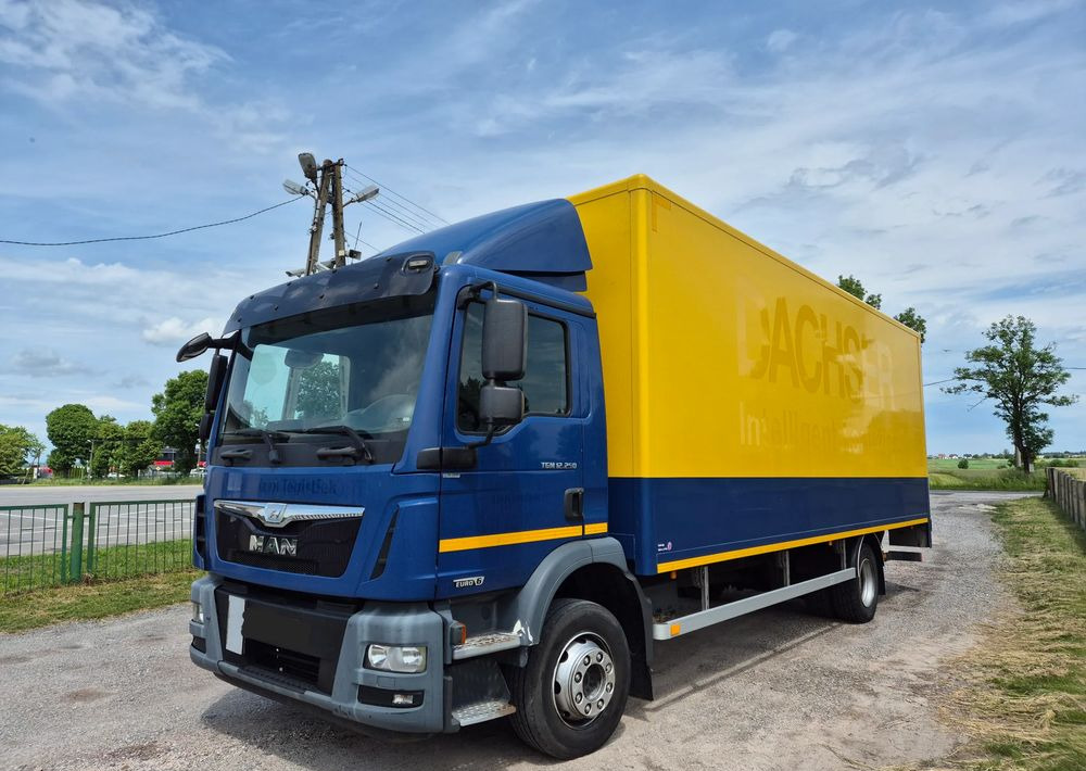 MAN TGM TGL 12.250 z Holandii KLIMA 7.2m AUTOMAT WINDA TOP CENA euro 6 nauka jazdy ESP ASR - Kravas automašīna ar slēgto virsbūvi: foto 1 MAN TGM TGL 12.250 z Holandii KLIMA 7.2m AUTOMAT WINDA TOP CENA euro 6 nauka jazdy ESP ASR - Kravas automašīna ar slēgto virsbūvi: foto 1