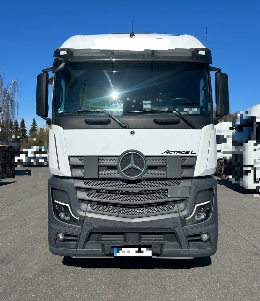 Mercedes-Benz Actros L 2545 BDF 2022 z Niemiec wiele sztuk STANDARD bez retardera 2 zbiorniki HAK - Šasija kravas automašīna: foto 3 Mercedes-Benz Actros L 2545 BDF 2022 z Niemiec wiele sztuk STANDARD bez retardera 2 zbiorniki HAK - Šasija kravas automašīna: foto 3