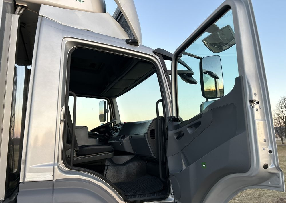 Mercedes-Benz Axor 1824 237000km !! TOP 8m 20 palet / z Niemiec / Euro 5 ! / agregat Carrier Supra 950 - Kravas automašīna refrižerators: foto 5 Mercedes-Benz Axor 1824 237000km !! TOP 8m 20 palet / z Niemiec / Euro 5 ! / agregat Carrier Supra 950 - Kravas automašīna refrižerators: foto 5