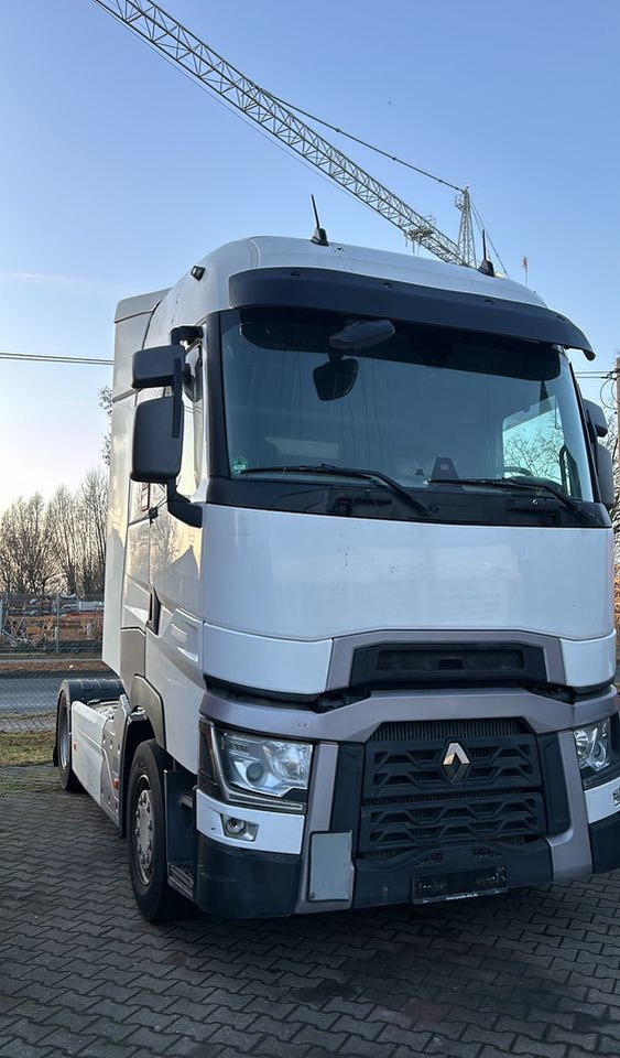 Renault HIGH GAMA T440 13l Volvo 2019 FULL SERWIS VIN: LD ! 13l STANDARD STANDARD / KLIMA POSTOJOWA / FULL OPCJA / T520 T480 / TOP STAN GAMA T - Vilcējs: foto 5 Renault HIGH GAMA T440 13l Volvo 2019 FULL SERWIS VIN: LD ! 13l STANDARD STANDARD / KLIMA POSTOJOWA / FULL OPCJA / T520 T480 / TOP STAN GAMA T - Vilcējs: foto 5