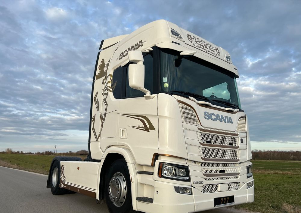 Scania R500 FULL AIR 2019 10x poduszki KLIMA POSTOJOWA / RETARDER / FULL SPOJLER / TOP STAN / od jedynego właściciela ! HYDRAULIKA spod beczki spożywczej ! / do wywrotu ruchomej podłogi beczki TOP TOP - Vilcējs: foto 3 Scania R500 FULL AIR 2019 10x poduszki KLIMA POSTOJOWA / RETARDER / FULL SPOJLER / TOP STAN / od jedynego właściciela ! HYDRAULIKA spod beczki spożywczej ! / do wywrotu ruchomej podłogi beczki TOP TOP - Vilcējs: foto 3