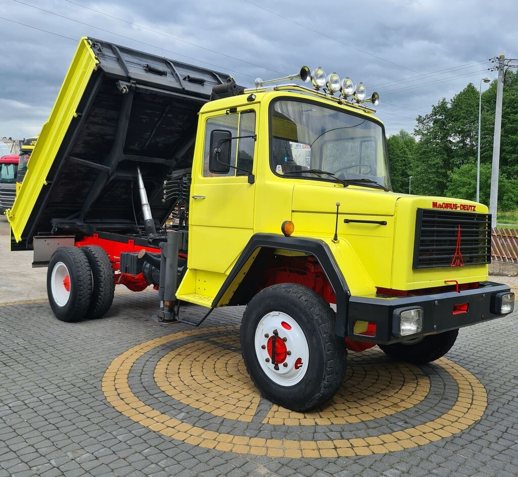 IVECO MAGIRUS STRALIS kiper 4x4 + HDS - Kravas automašīna pašizgāzējs, Kravas auto ar manipulatoru: foto 1 IVECO MAGIRUS STRALIS kiper 4x4 + HDS - Kravas automašīna pašizgāzējs, Kravas auto ar manipulatoru: foto 1