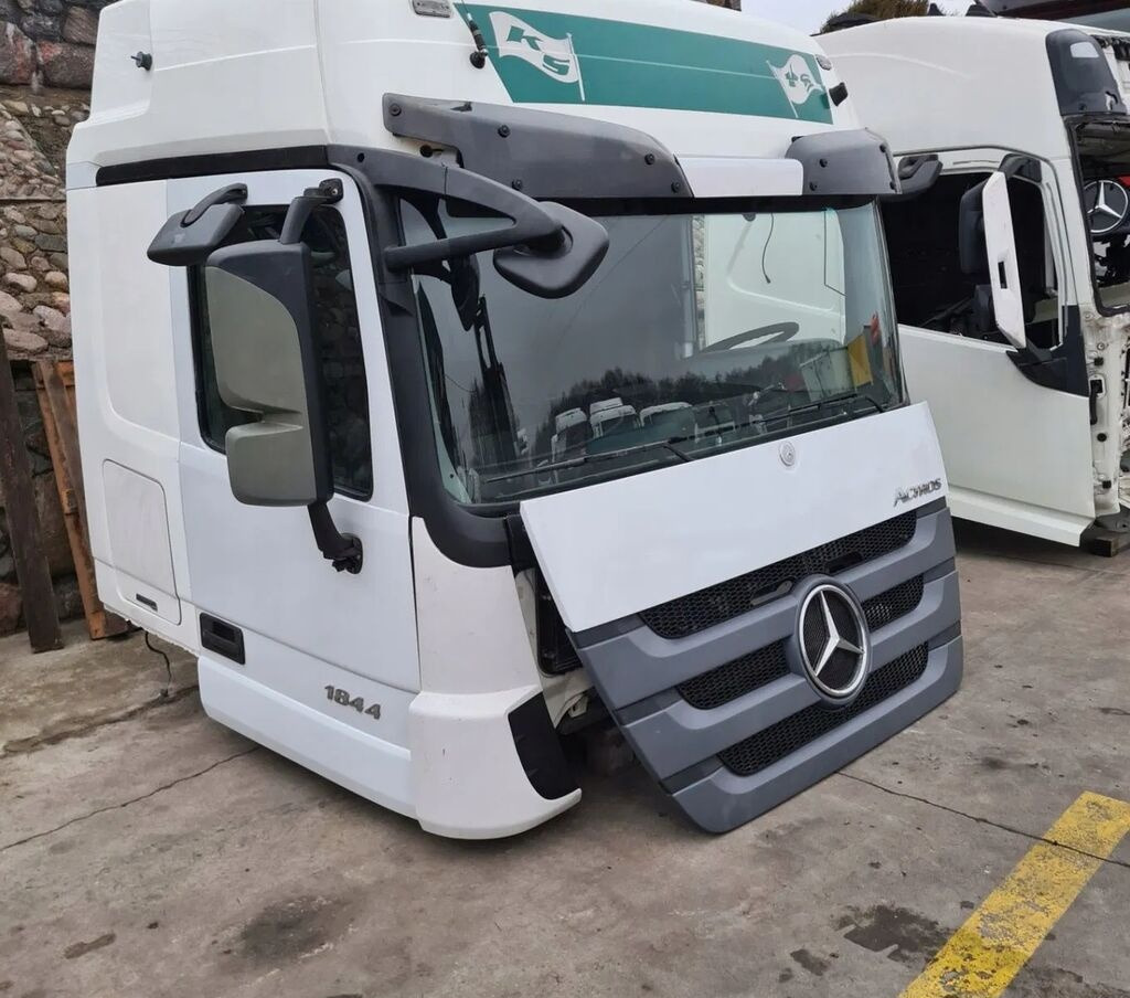 Mercedes-Benz ACTROS MP 3 MEGA SPACE - Kabīne - Kravas automašīna: foto 1 Mercedes-Benz ACTROS MP 3 MEGA SPACE - Kabīne - Kravas automašīna: foto 1