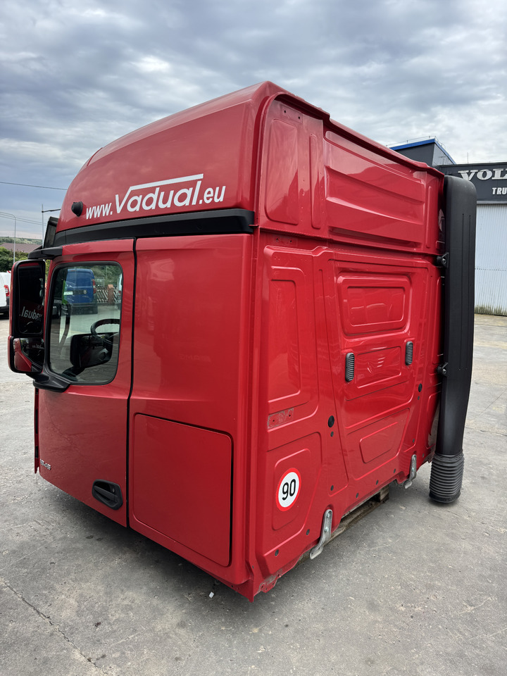 Mercedes-Benz ACTROS MP 4 2018 ROK truck - Kabīne - Kravas automašīna: foto 4 Mercedes-Benz ACTROS MP 4 2018 ROK truck - Kabīne - Kravas automašīna: foto 4