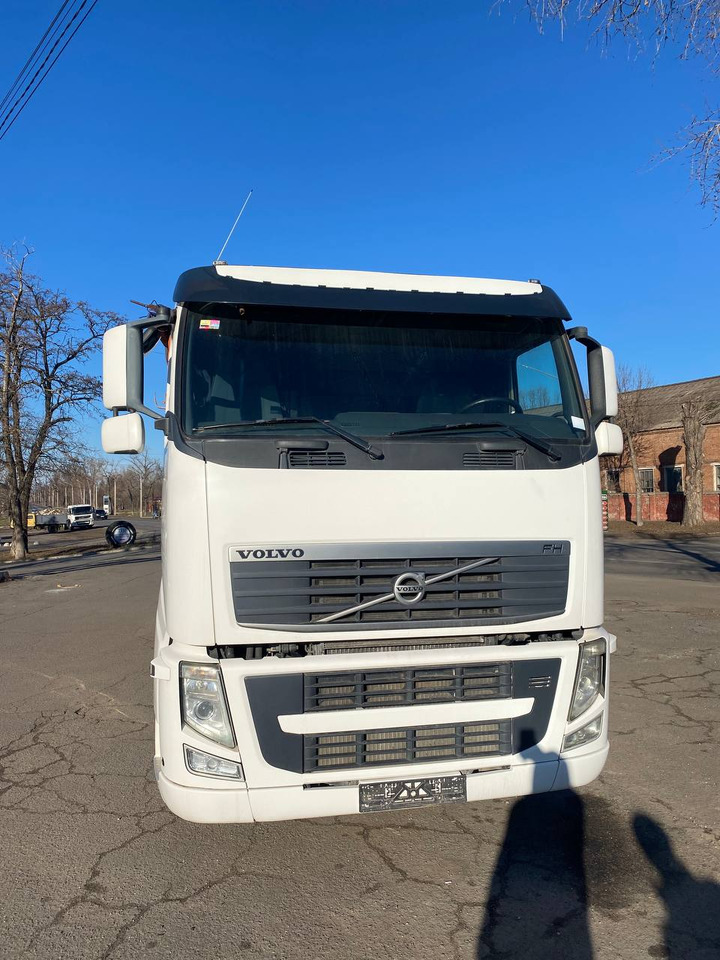 Volvo FH 12.460 - Vilcējs: foto 5 Volvo FH 12.460 - Vilcējs: foto 5