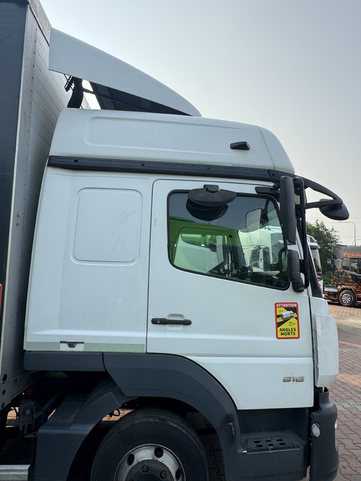 Mercedes Atego III - Kabīne: foto 4 Mercedes Atego III - Kabīne: foto 4