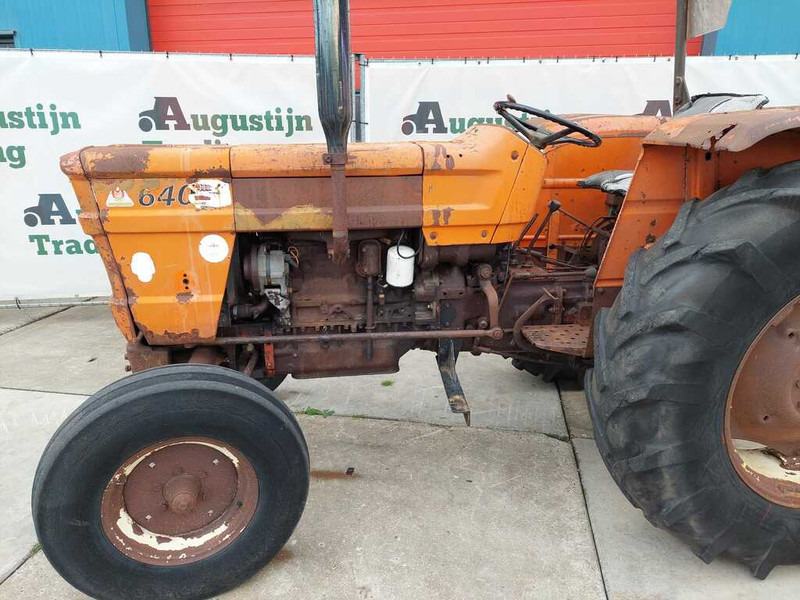 Fiat 640/8 - Traktors: foto 3 Fiat 640/8 - Traktors: foto 3