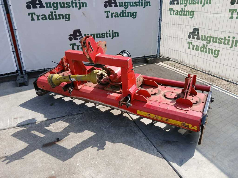 Peecon 250 - Vertikālā augsnes frēze: foto 1 Peecon 250 - Vertikālā augsnes frēze: foto 1