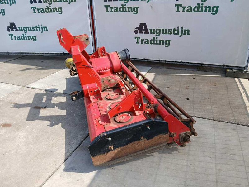Peecon 250 - Vertikālā augsnes frēze: foto 2 Peecon 250 - Vertikālā augsnes frēze: foto 2