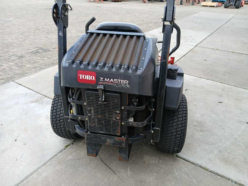 Toro Z master 7200 - Zāles pļāvējs: foto 3 Toro Z master 7200 - Zāles pļāvējs: foto 3