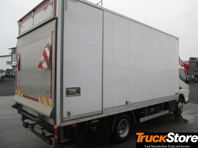 FUSO Canter 7C18 - Furgons ar slēgtā virsbūve: foto 3 FUSO Canter 7C18 - Furgons ar slēgtā virsbūve: foto 3