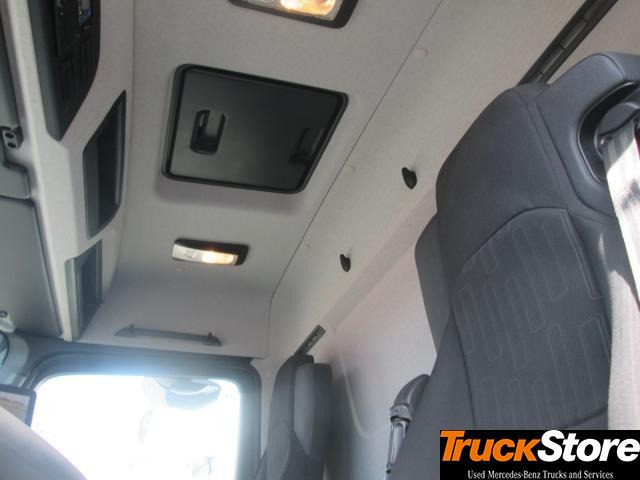 Mercedes-Benz Antos 2530 L - Kravas automašīna refrižerators: foto 5 Mercedes-Benz Antos 2530 L - Kravas automašīna refrižerators: foto 5