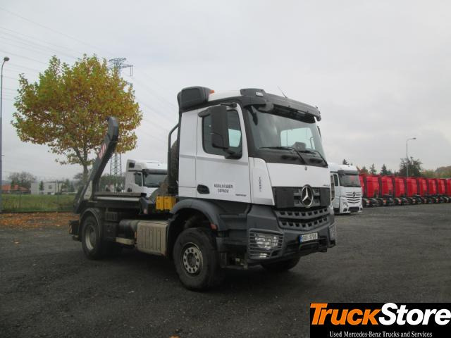 Mercedes-Benz Arocs 1845 LK - Būvgružu konteineru vedējs: foto 5 Mercedes-Benz Arocs 1845 LK - Būvgružu konteineru vedējs: foto 5
