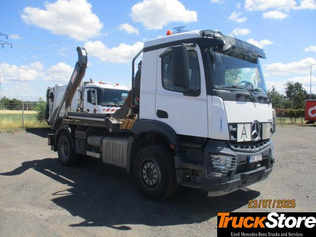 Mercedes-Benz Arocs 1846 LK - Būvgružu konteineru vedējs: foto 3 Mercedes-Benz Arocs 1846 LK - Būvgružu konteineru vedējs: foto 3