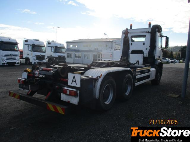 Mercedes-Benz Arocs 2645 L - Pacēlājs ar āķi: foto 4 Mercedes-Benz Arocs 2645 L - Pacēlājs ar āķi: foto 4